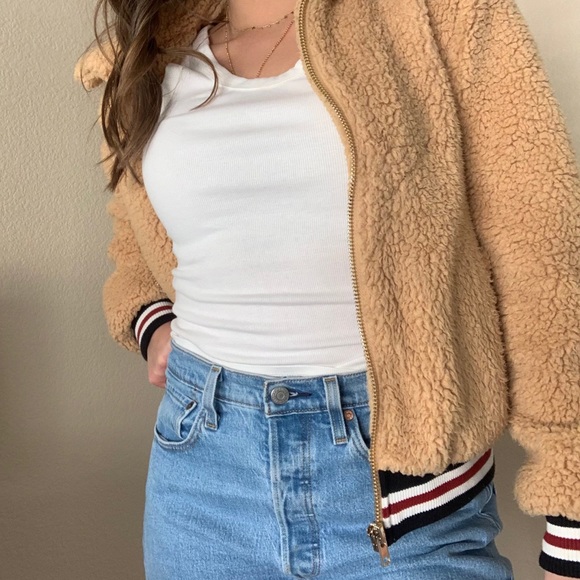 Teddy Jacket - Picture 2 of 3